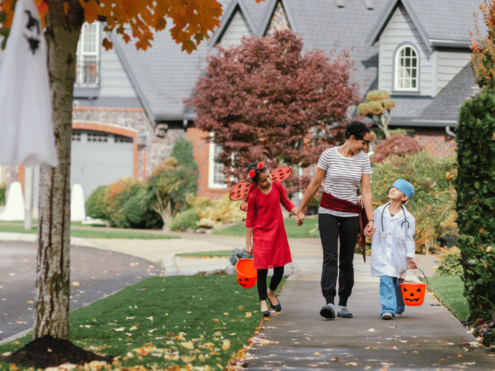 5 Safety Tips for You and Your Family This Halloween